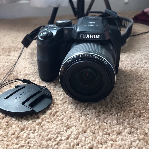 Camera - Picture 3 of 8